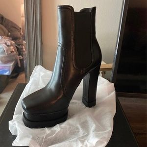 Azalea Wang Platform boots